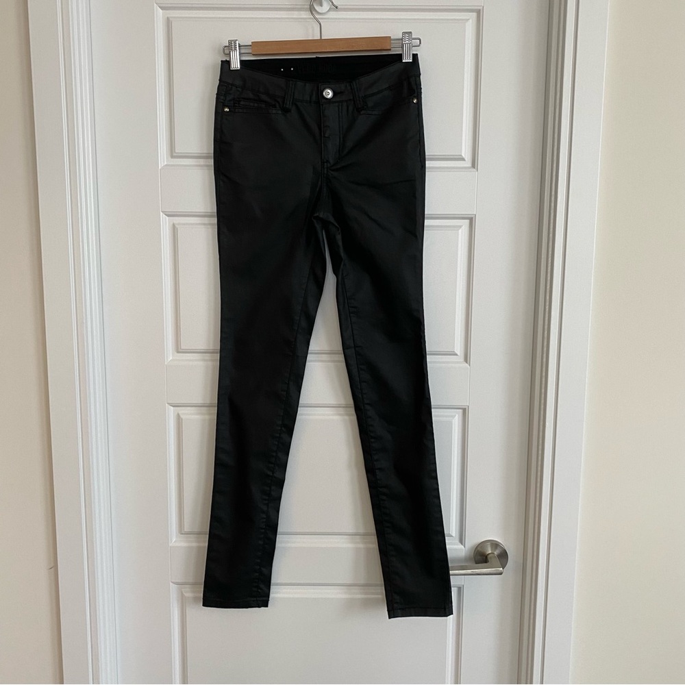 VERO MODA - Black Coated Denim